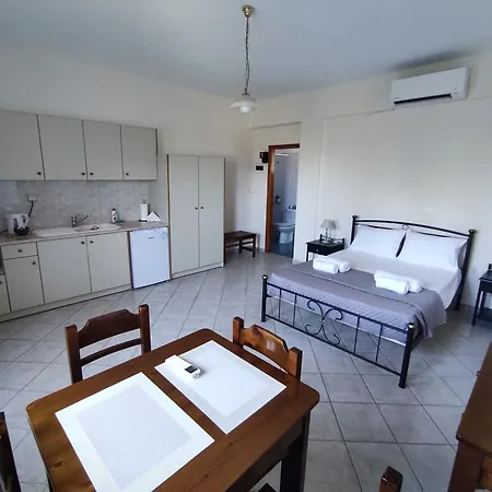 Eleni's Quiet Double With Balcony Apartamento Agia Kiriaki (Laconia)